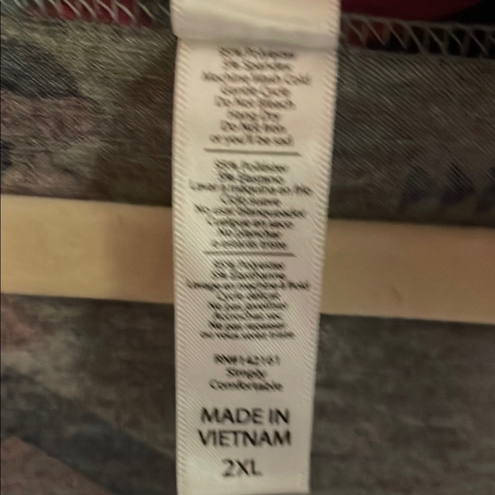 LuLaRoe Gray Disney Short Sleeve Tee - Picture 4 of 5